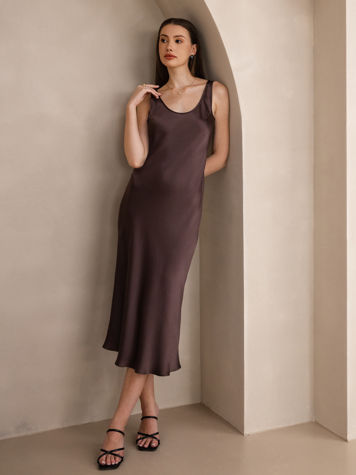 Pure Soie Sangle Larges Sans Manches Longue Robe