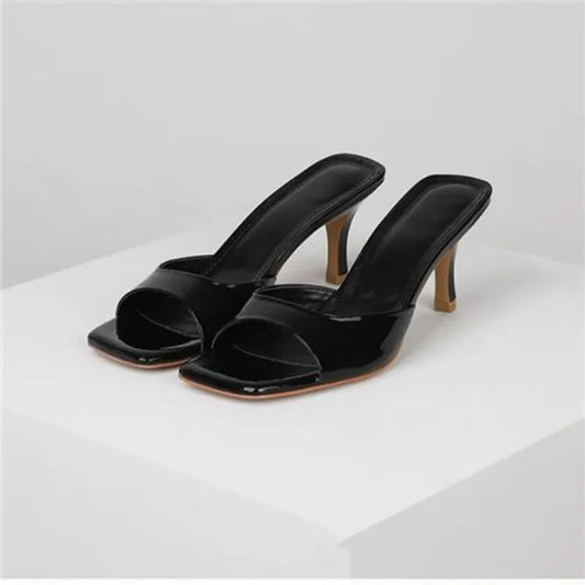 Lorena – sandales à talons carrés chic et confortables
