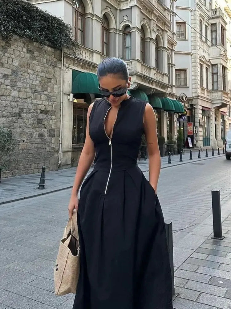 Camélia – robe longue sans manches au charme naturel