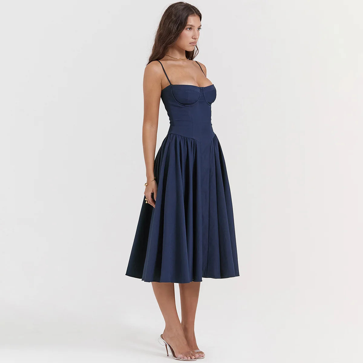 Zéphora – robe midi plissée à bretelles fines