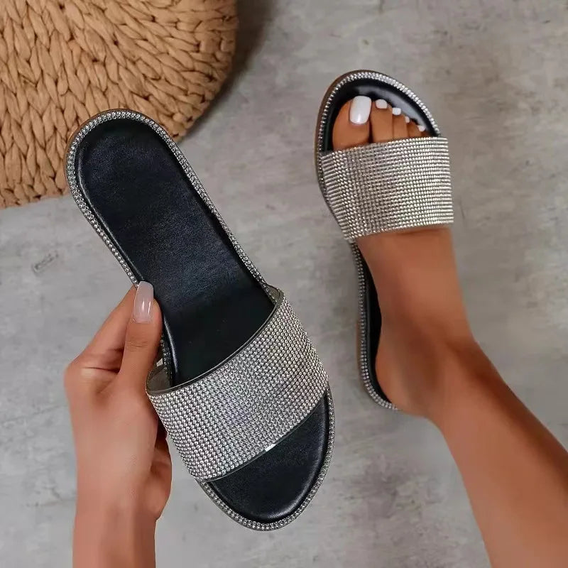 Yvette – sandales plates scintillantes à strass