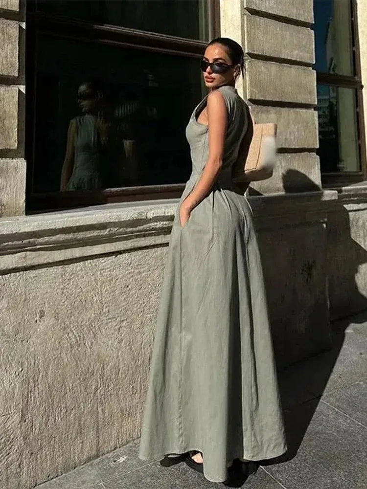 Camélia – robe longue sans manches au charme naturel