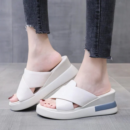 Lya – sandales compensées chic confort absolu