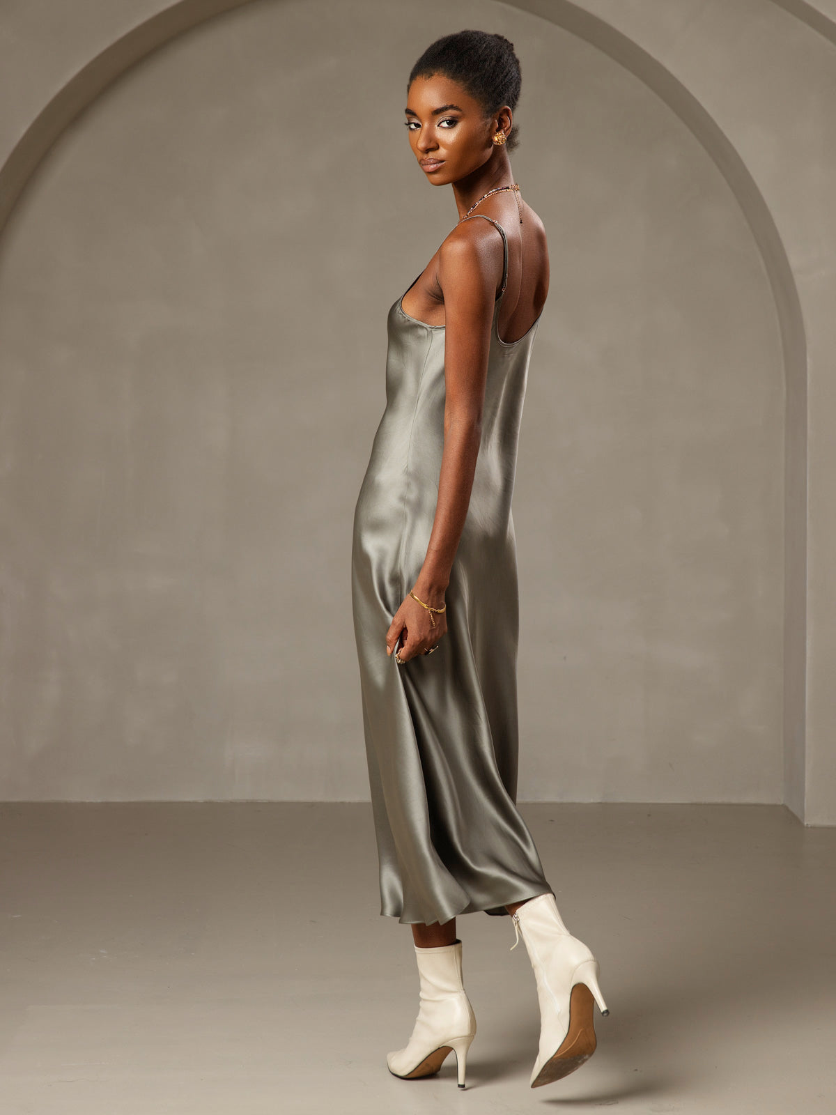 Robe Longue en Soie Pure avec Bretelles Spaghetti