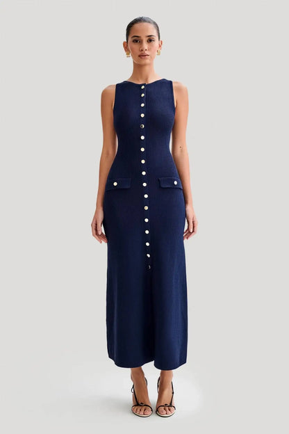Régine – robe longue côtelée boutons dorés chic
