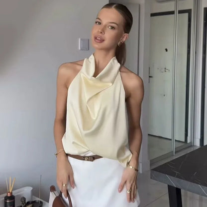 Vivienne – top dos-nu satiné au charme lumineux