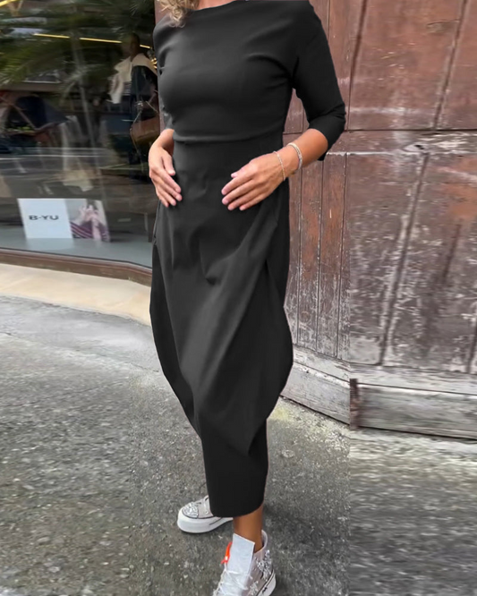 Léna – robe cocon noire à poches et coupe flatteuse